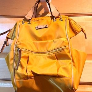 Beautiful gold mini backpack Tutilo New York